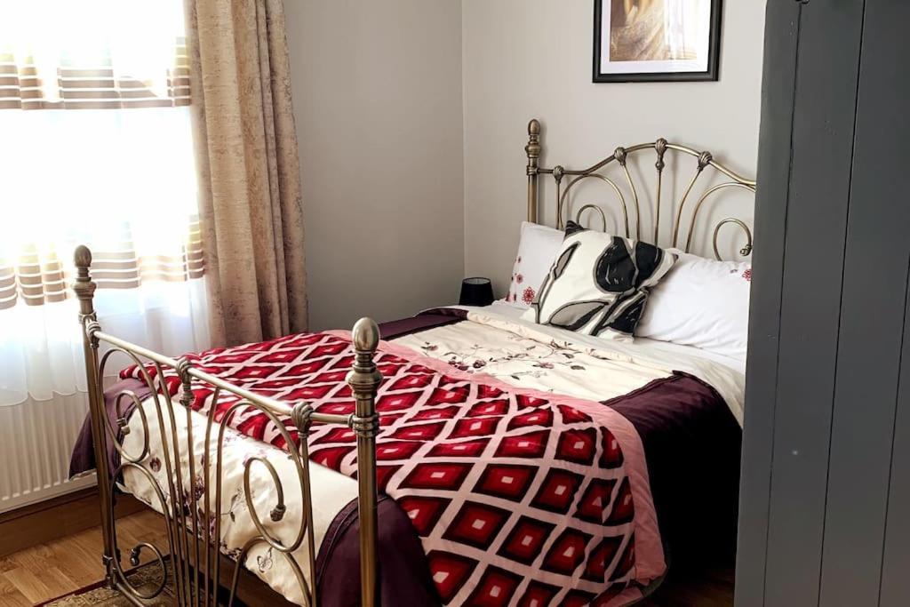 Stylish And Cosy 3 Bedroom Appartment ลอนดอน ภายนอก รูปภาพ